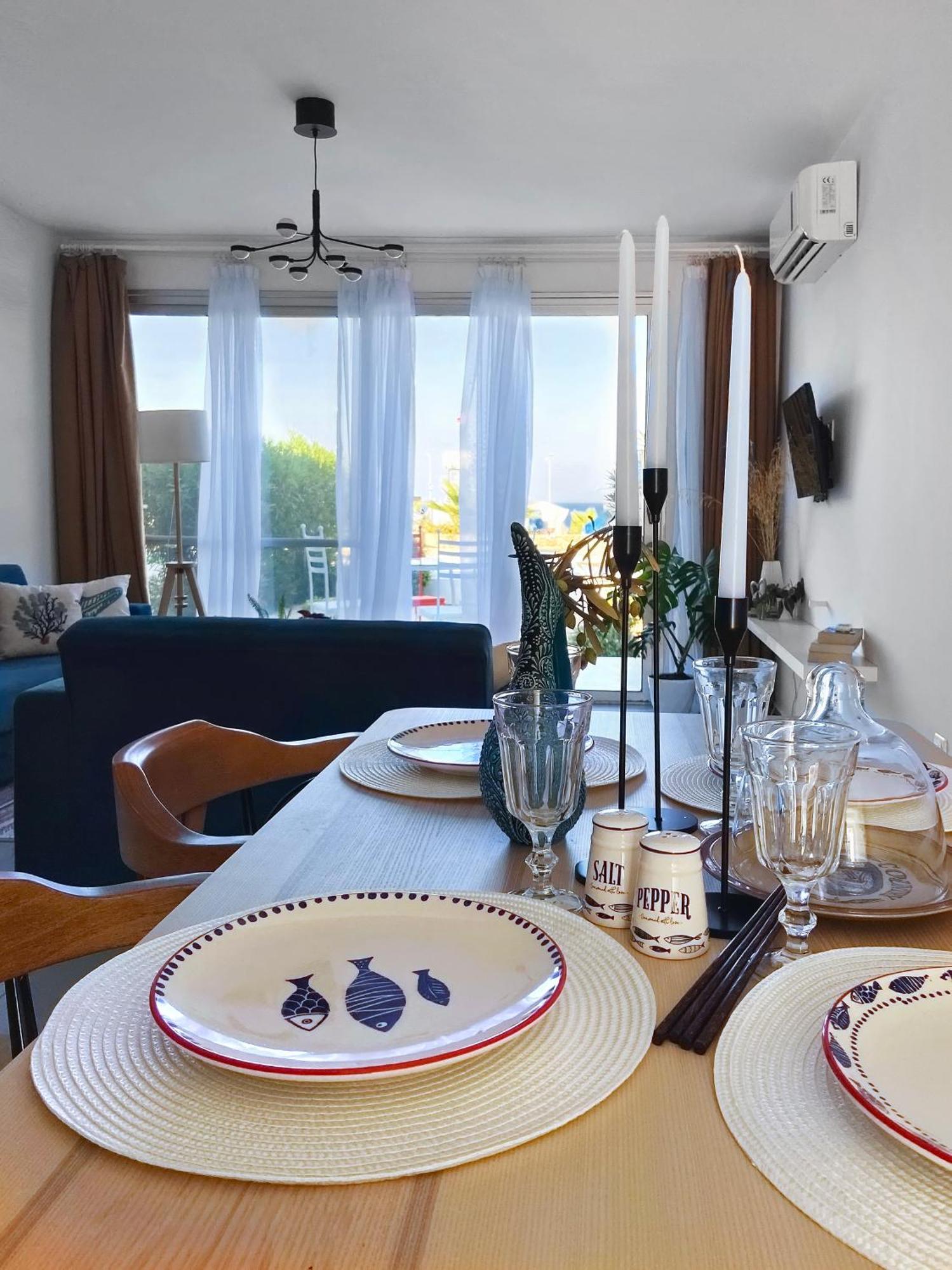 Spacious Three-Bedroom Apartment With Sea View A4 ラピソス エクステリア 写真