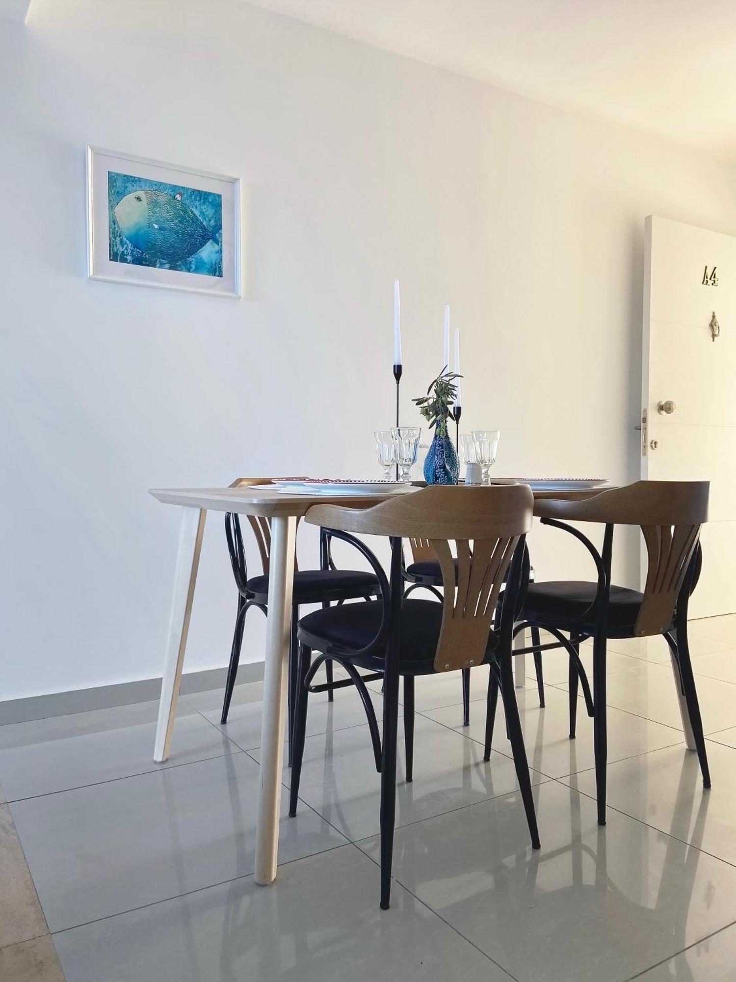 Spacious Three-Bedroom Apartment With Sea View A4 ラピソス エクステリア 写真